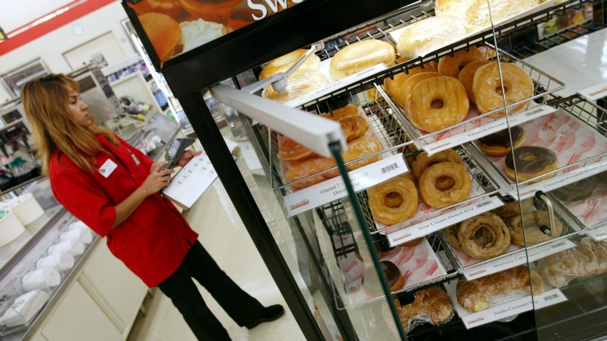 cheats/2012/04/20/package-of-7-eleven-cookies-headed-for-romneyville/seven-eleven-bakery-cheat_rywgjm