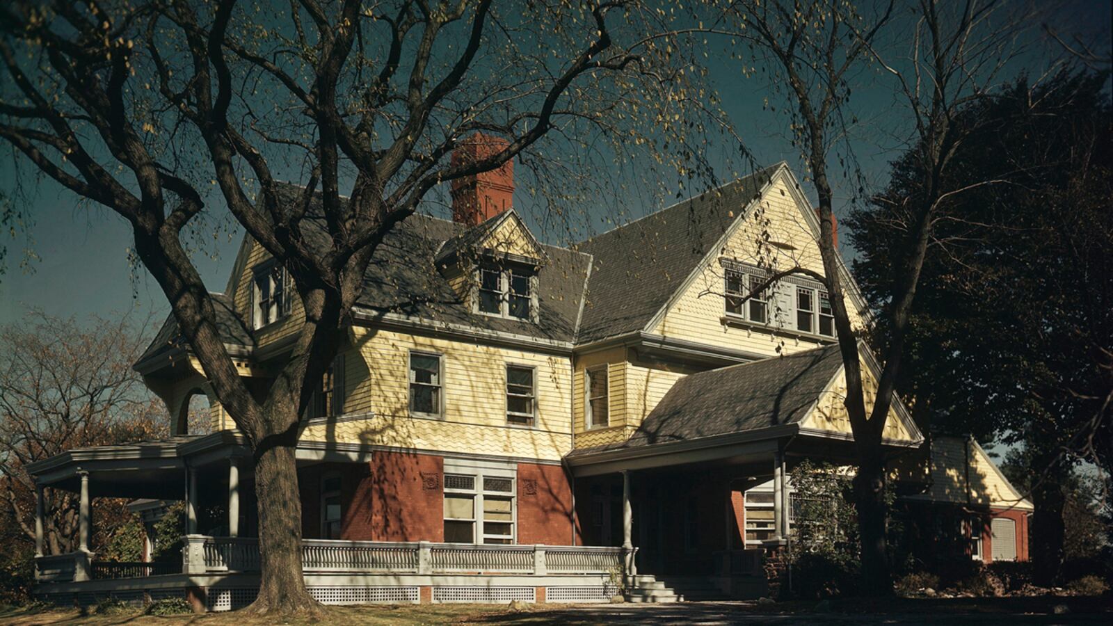 cheats/2011/11/26/teddy-roosevelt-s-ny-home-to-be-renovated/sagamore-hill-renovations-theodore-roosevelt_qh5ype