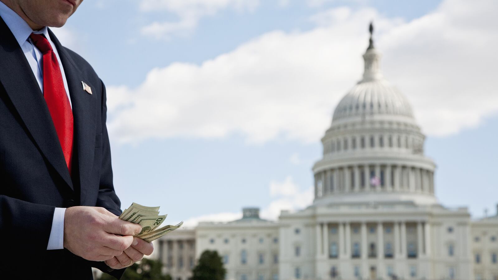 articles/2014/04/09/these-guys-need-a-raise/140409-murphy-raise-tease_g50bc7