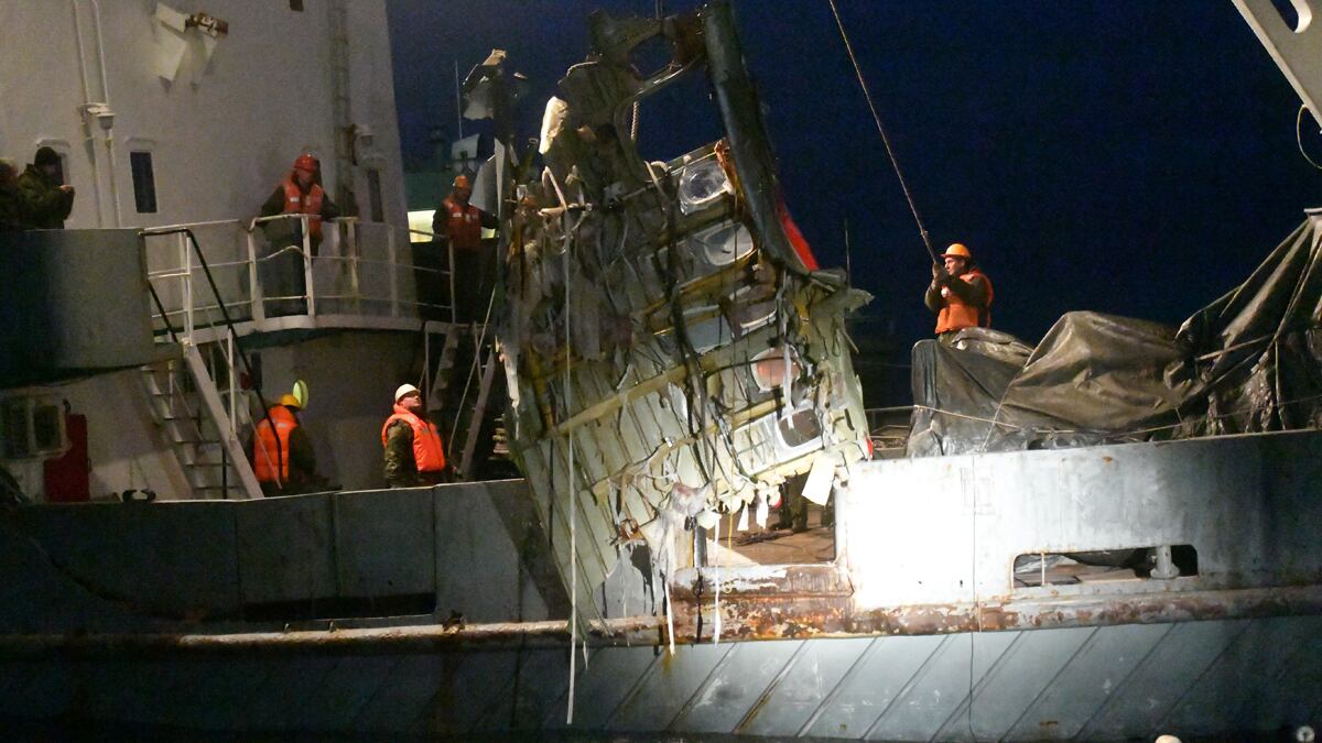 cheats/2016/12/27/flight-recorder-found-in-russian-crash/161227-russia-plane-crash-investigation-cheat_eo0kxs