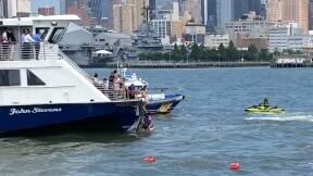 nyc_boat_capsized_zd6av1