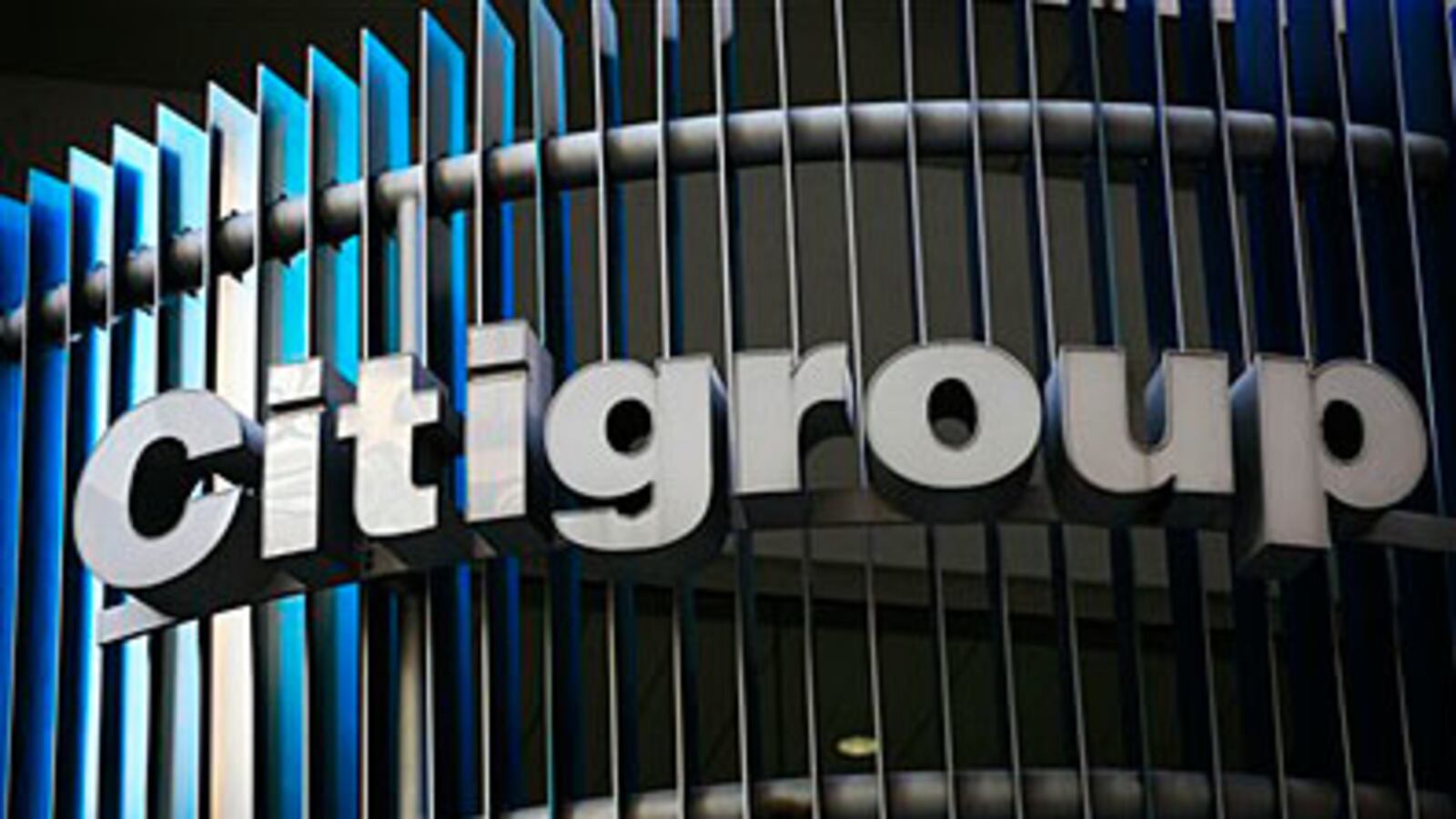 cheats/2011/06/09/citigroup-breached-by-hackers0/citigroup-hackers-cyberattack_mke8ls