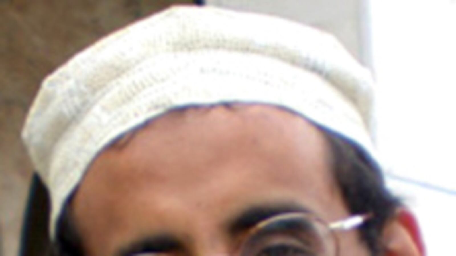 cheats/2011/05/11/al-qaeda-leader-promises-revenge/anwar-al-awlaki-radical-cleric_udobyz