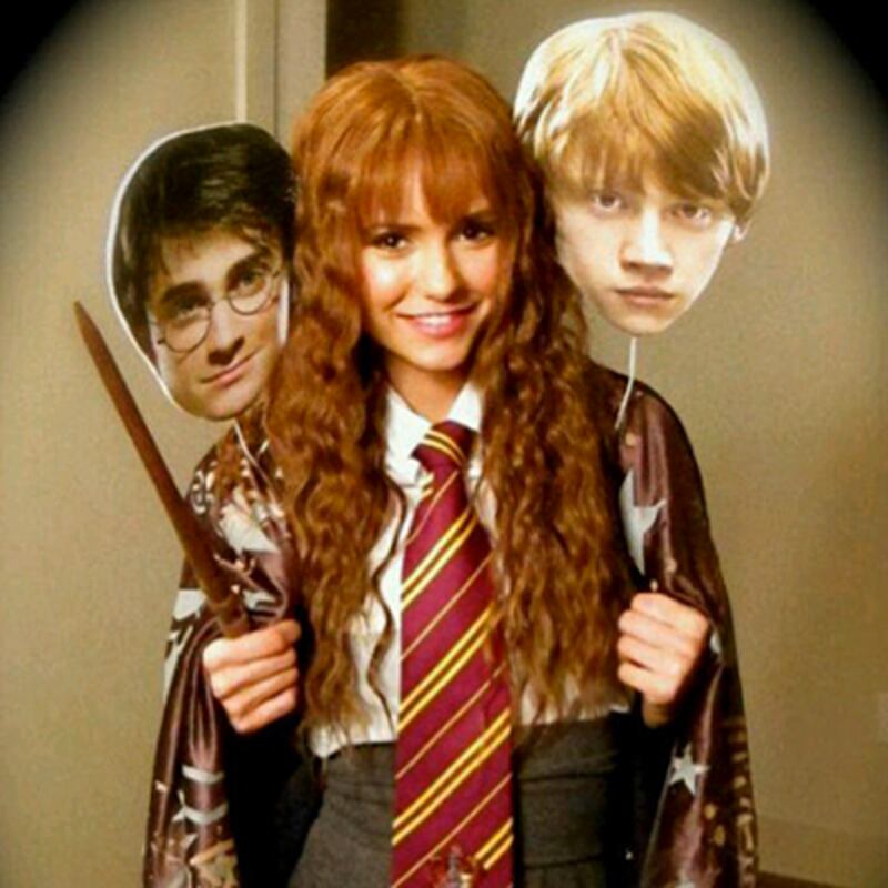 galleries/2011/10/31/kim-kardashian-snooki-heidi-klum-best-celebrity-halloween-costumes-2012-photos/celeb-halloween-costumes-gal-2_av3tr2