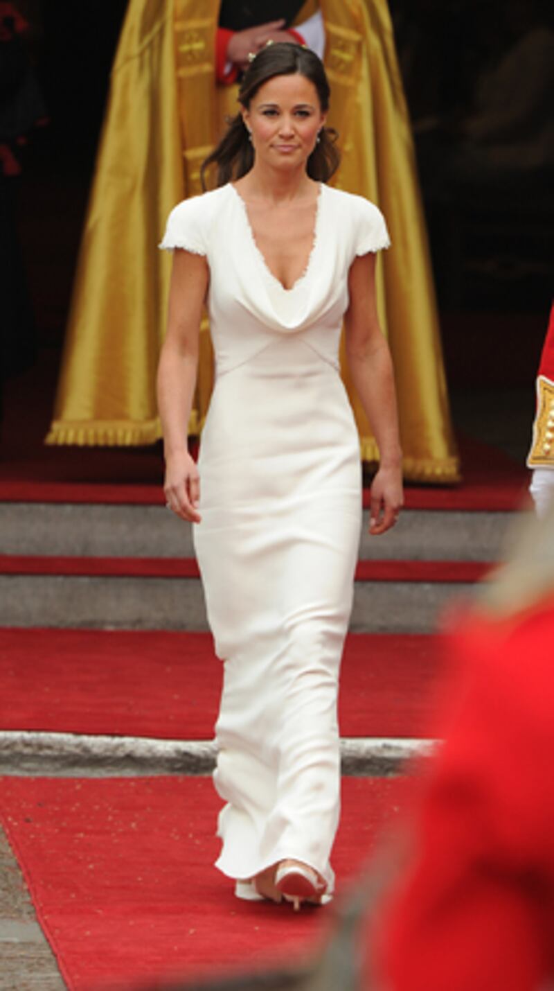 articles/2012/03/06/pippa-middleton-and-george-percy-k-i-s-s-i-n-g/pippa-middleton-look-book-gal-22_uw3gpa