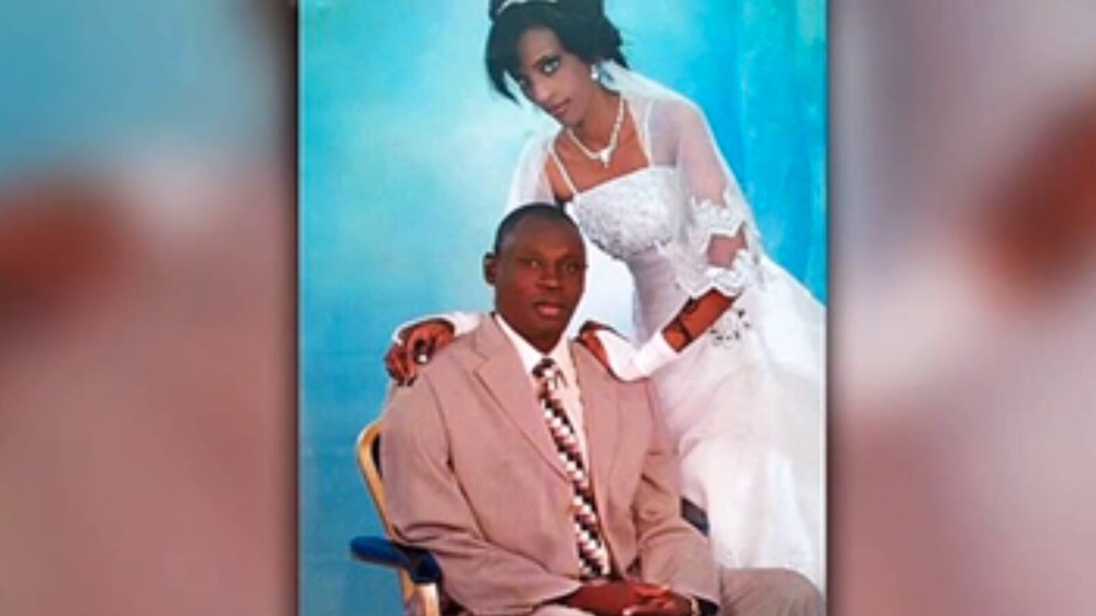 articles/2014/06/04/obama-adds-insult-to-injury-for-sharia-condemned-young-mother-in-sudan/140603-shea-ibrahim-tease_mto9m4