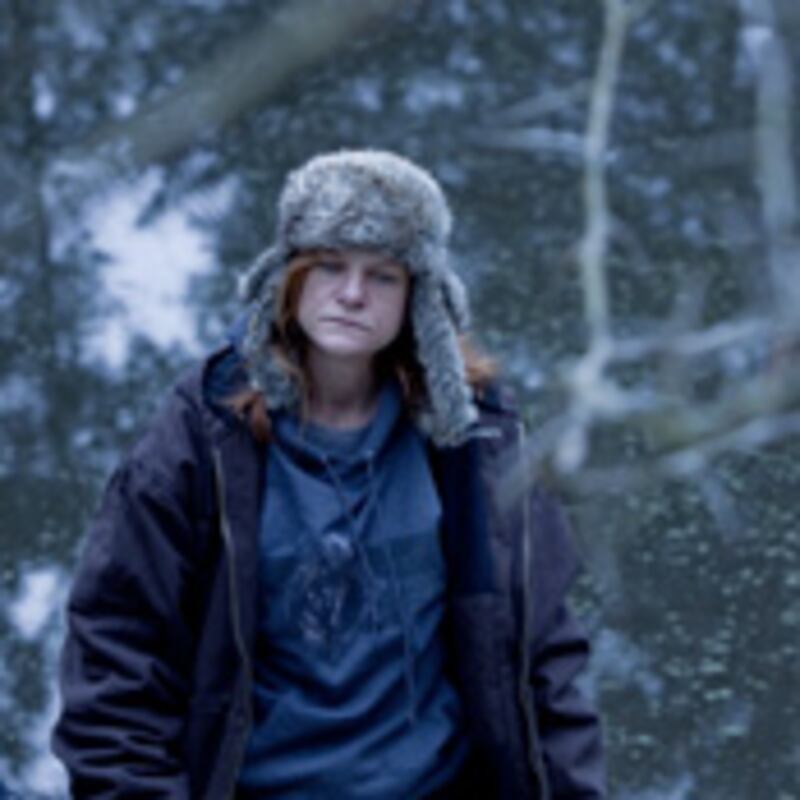 articles/2010/06/11/true-blood-winters-bone-and-the-hour-yes-list-picks/winters-bone_106368_vsaore