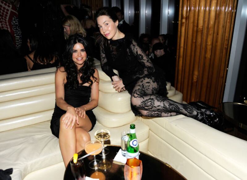 galleries/2009/11/04/viva-valentino/valentino-party---katie-lee_erix7k