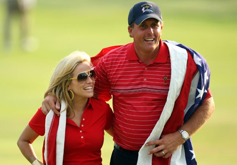galleries/2009/12/02/golf-s-18-sexiest-wags/pga-wags---amy-mickelson-phil-mickelson_b9akfa