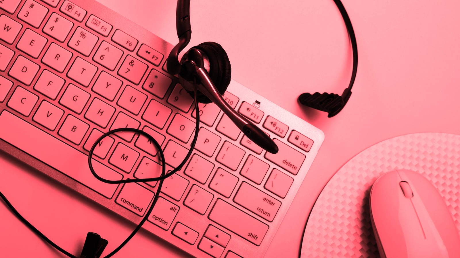 articles/2016/09/10/the-crisis-a-911-operator-couldn-t-stop/160909-Dexter-Nale-tormented-911-operator-tease_iq44w6