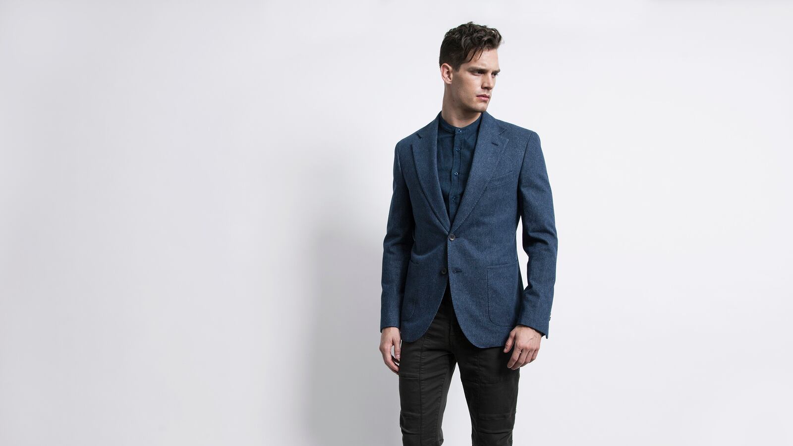 articles/2016/10/12/the-secret-to-tweaking-denim-s-look/161011-Tsuchiya-denim_tease_dgulid