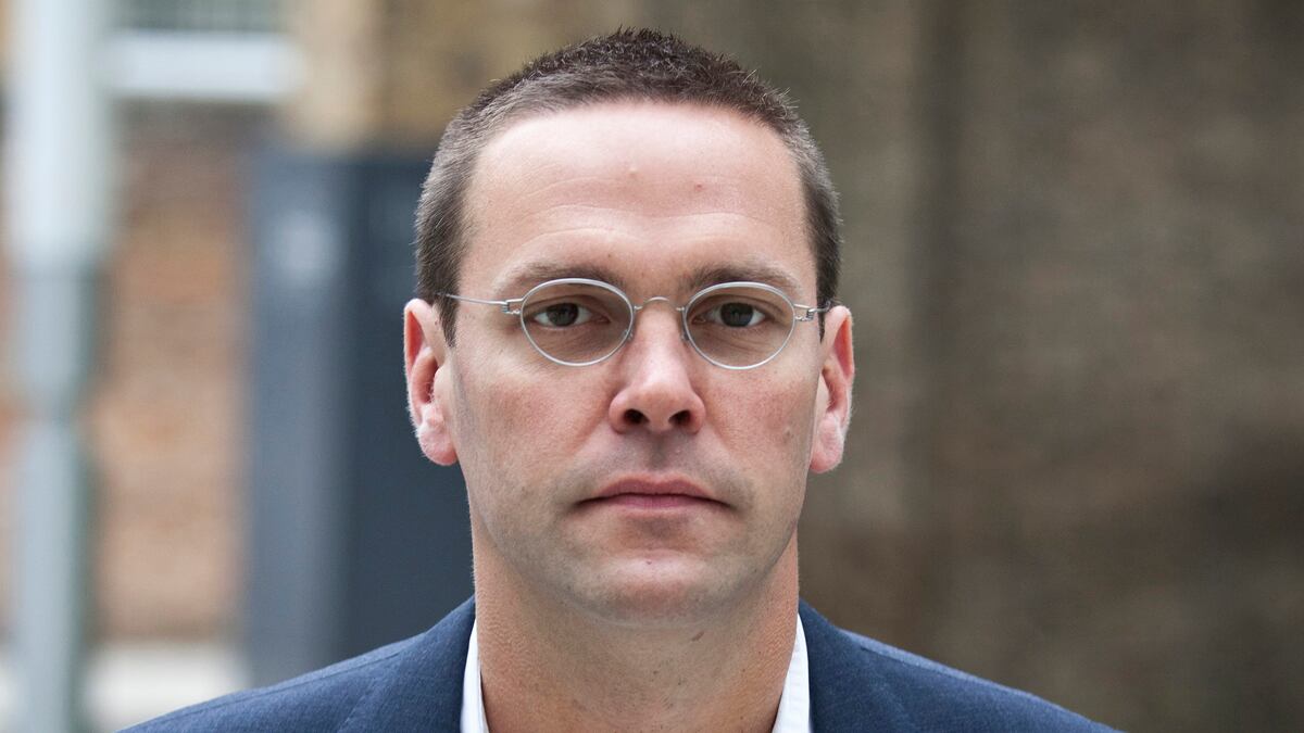articles/2011/11/09/james-murdoch-in-phone-hacking-showdown-with-mps-again-in-parliament/james-murdoch-underhill_j2xnfp