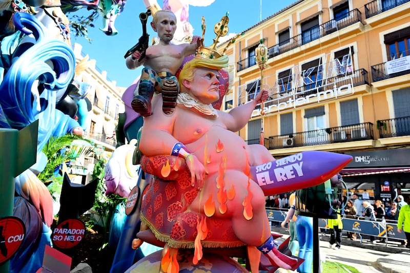 Donald Trump Fallas float ninot valencia spain