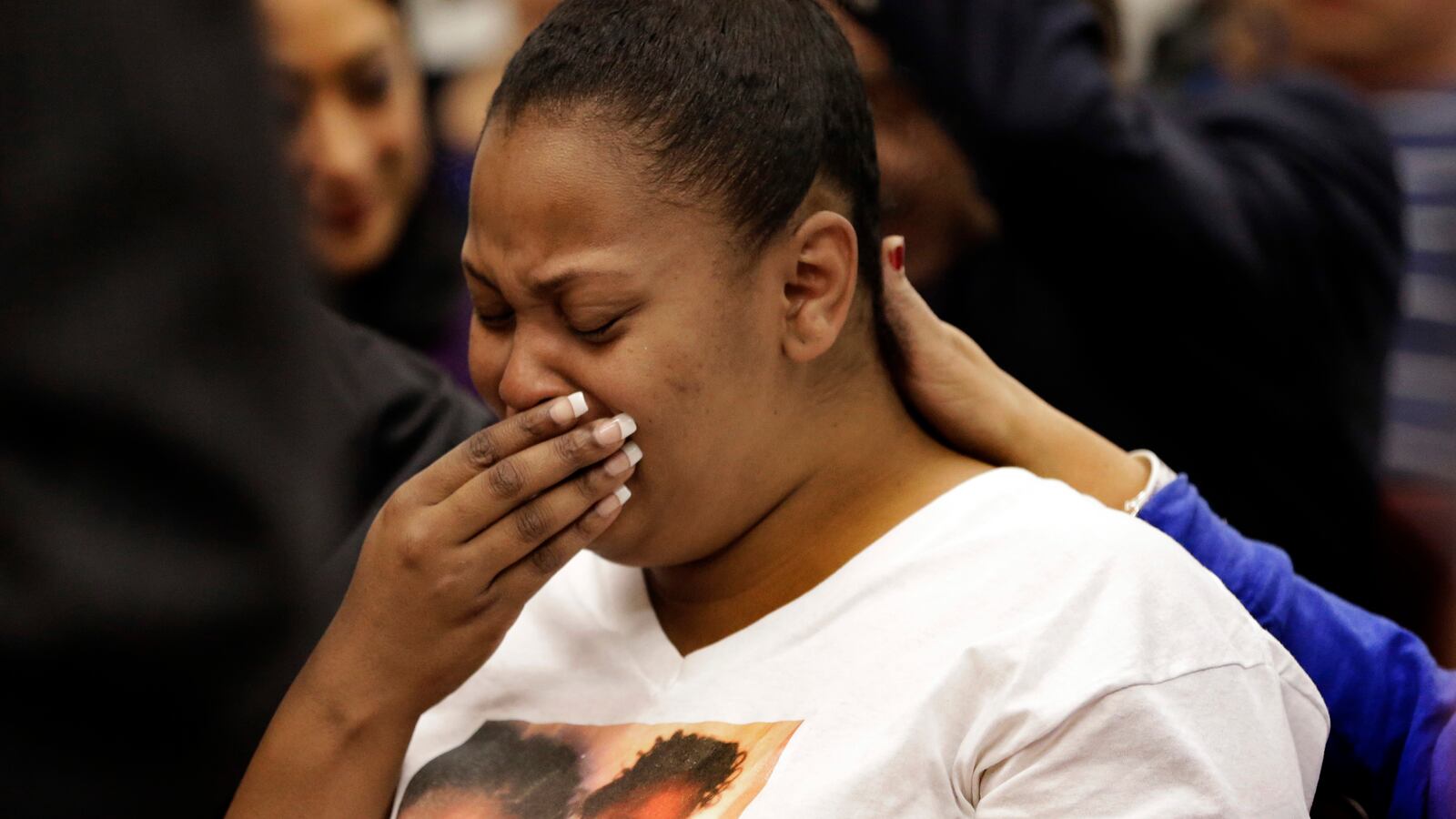 cheats/2013/12/24/teen-to-stay-on-life-support/131224-jahi-mcmath-cheat_qu5fuc