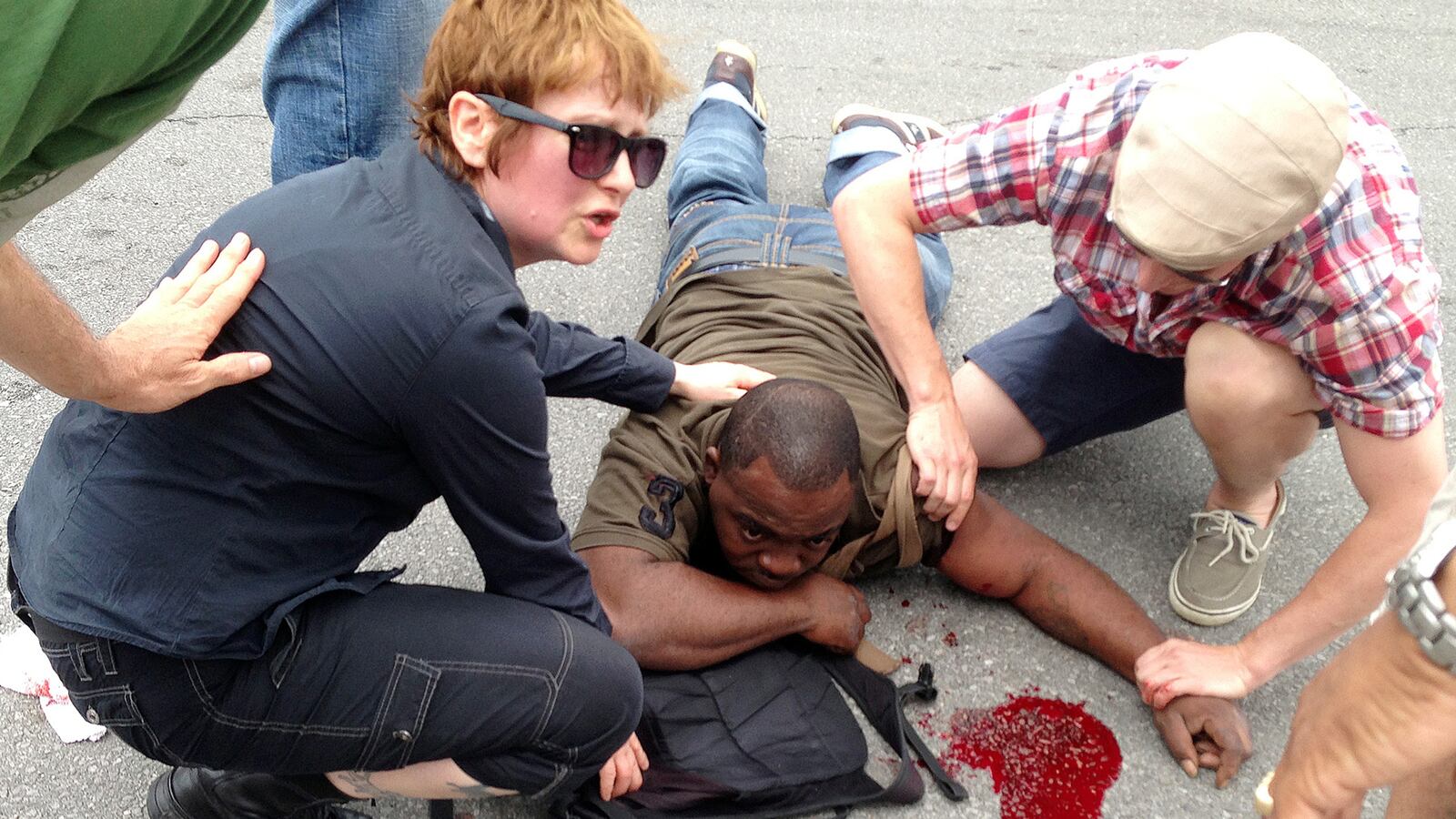 cheats/2013/05/12/12-shot-in-mother-s-day-parade/130512-neworleans-cheat_geaup9