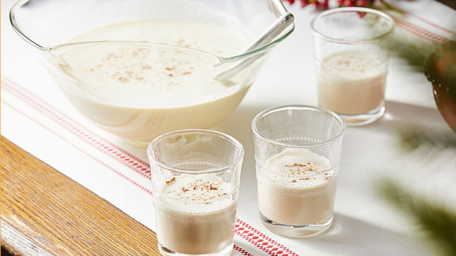 201201-HF_eggnog-tease_epbyxm