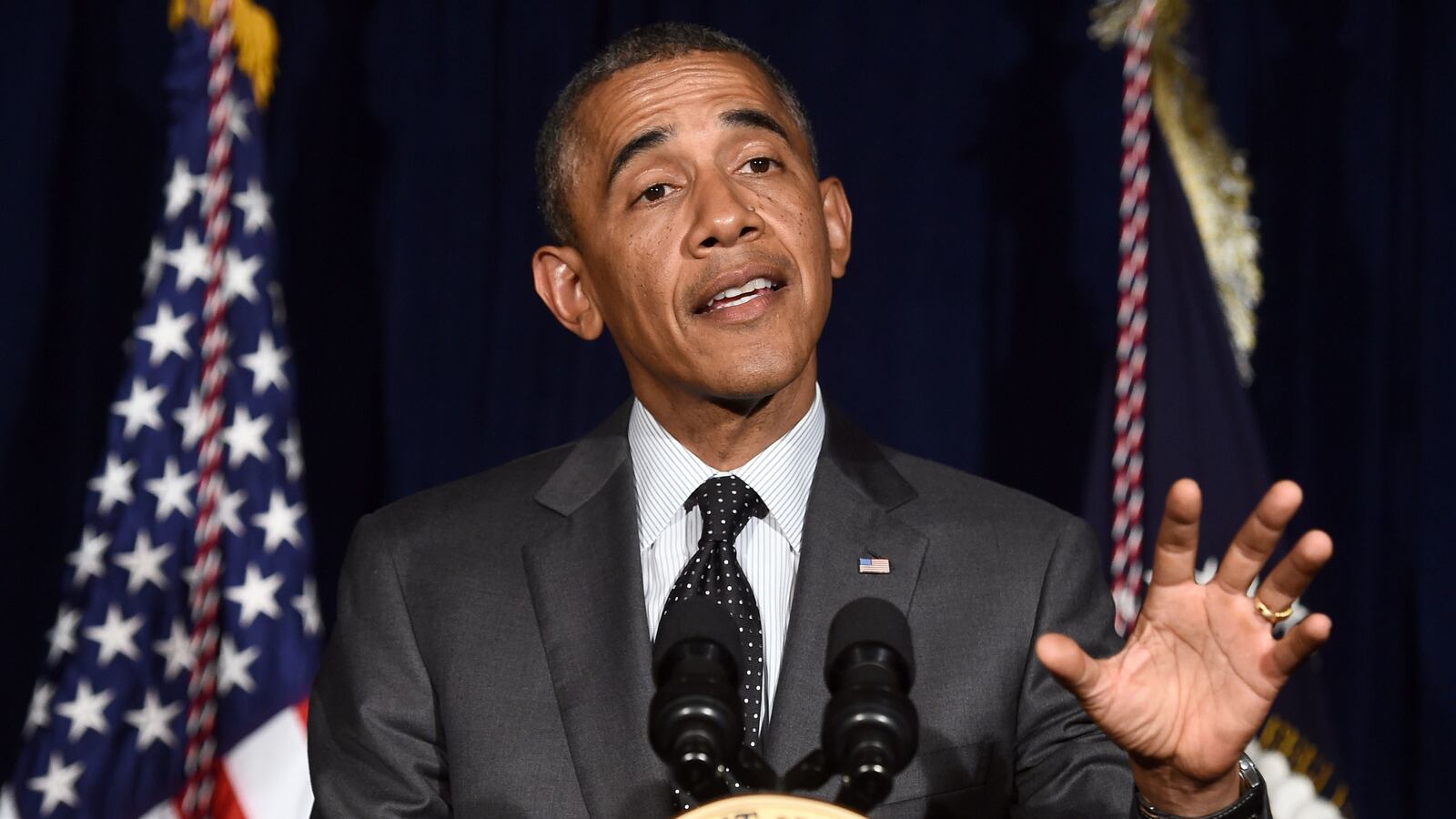 cheats/2014/08/28/white-house-drafts-immigration-end-run/140828-obama-immig-cheat_dnpzij