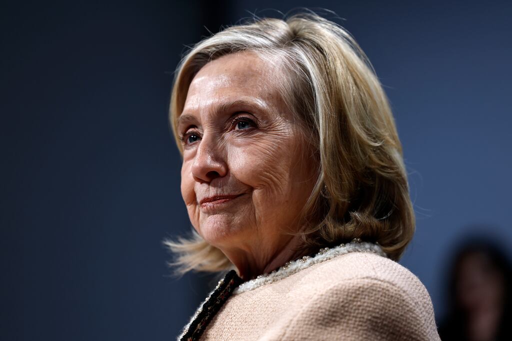 Hillary Clinton Clashes With Czech Minister Petr Macinka in Heated ...