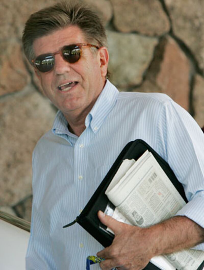 galleries/2010/07/12/moguls-on-obama-and-the-economy/sun-valley-exefreston_rqpogj