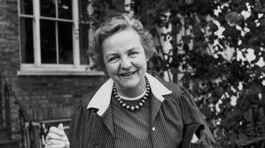 articles/2010/12/29/jessica-mitford-poison-penmanship-review/loudis-mitford_146688_gcnzky