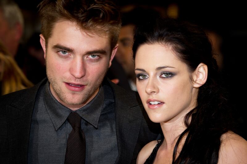 articles/2012/07/27/the-affair-witch-hunt-leave-kristen-stewart-alone/in-defense-of-kristen-stewart-stern_zywkdd