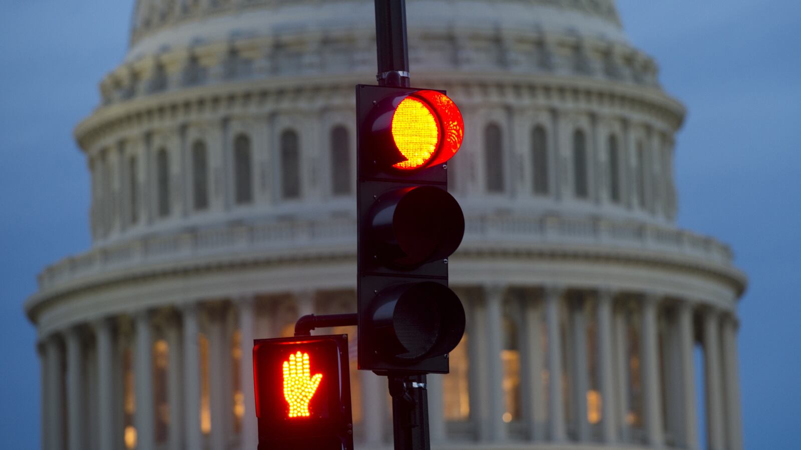 articles/2013/10/09/shutdown-setback-republicans-are-bailing-on-clean-cr/131008-freedlander-congress-tease_nlejcg