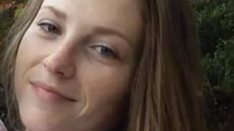 An image of Sara Ebersole.