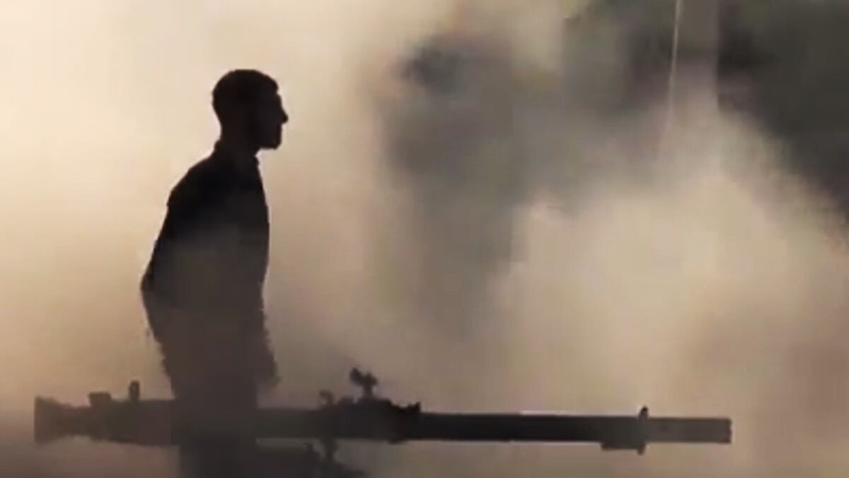 cheats/2012/08/14/assad-aide-flies-to-china-for-talks/syria-china-fighting-un-cheat_zbmb89