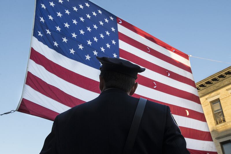galleries/2014/12/27/the-nypd-says-farewell-to-officer-ramos/141227-police-funeral-01_rqyebf