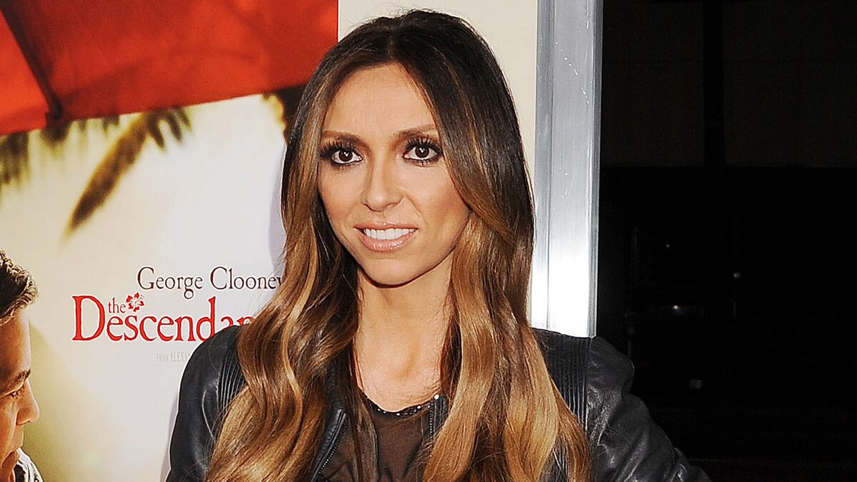 cheats/2011/12/05/giuliana-rancic-to-have-double-mastectomy/giuliana-rancic-surgery-cs_yau23j