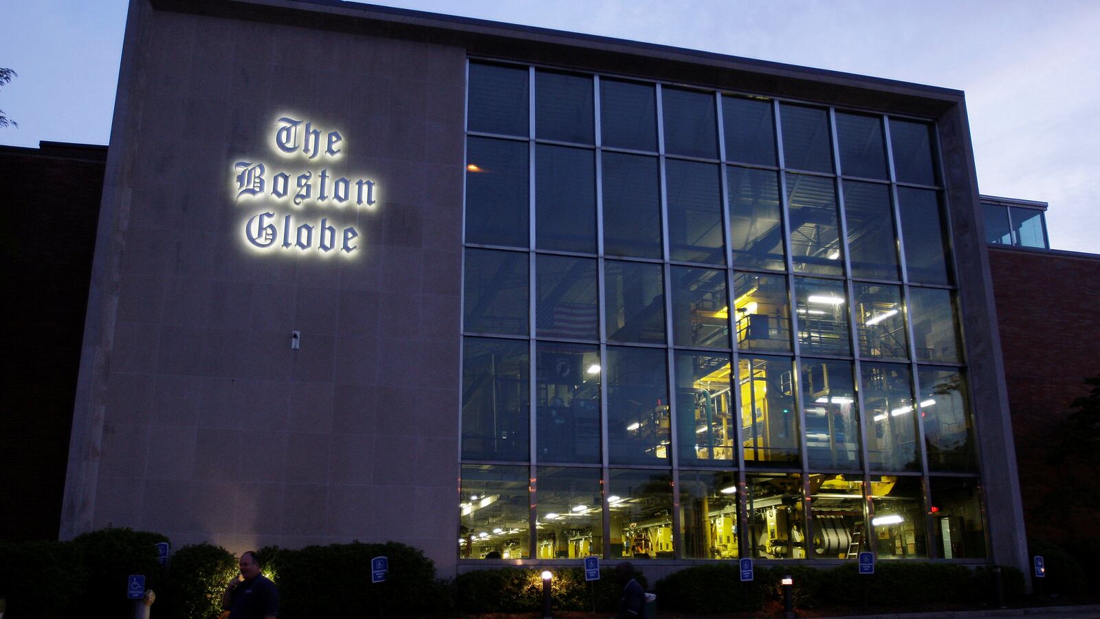 cheats/2013/08/03/red-sox-to-buy-boston-globe/130803-boston-globe-cheat_d0khew