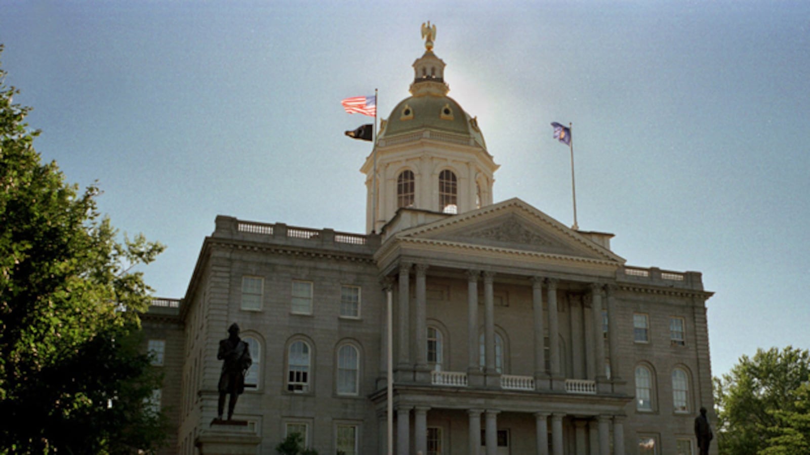 galleries/2011/02/22/states-about-to-go-boom/states-about-to-go-boom---new-hampshire_romz4g