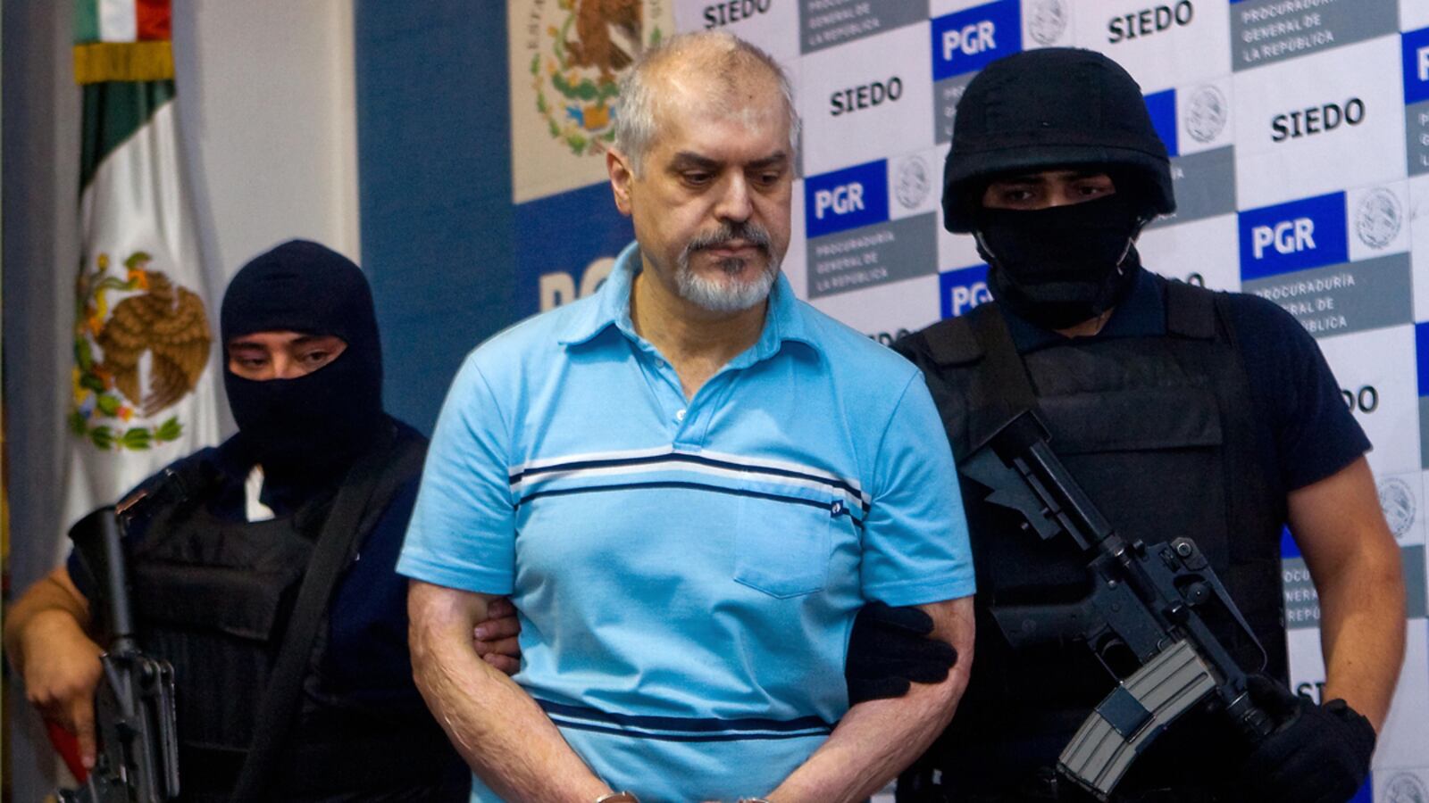 cheats/2012/09/01/alleged-cartel-advisor-extradited-to-u-s/cartel-extradited-us-mexican-cheat_ymgleg