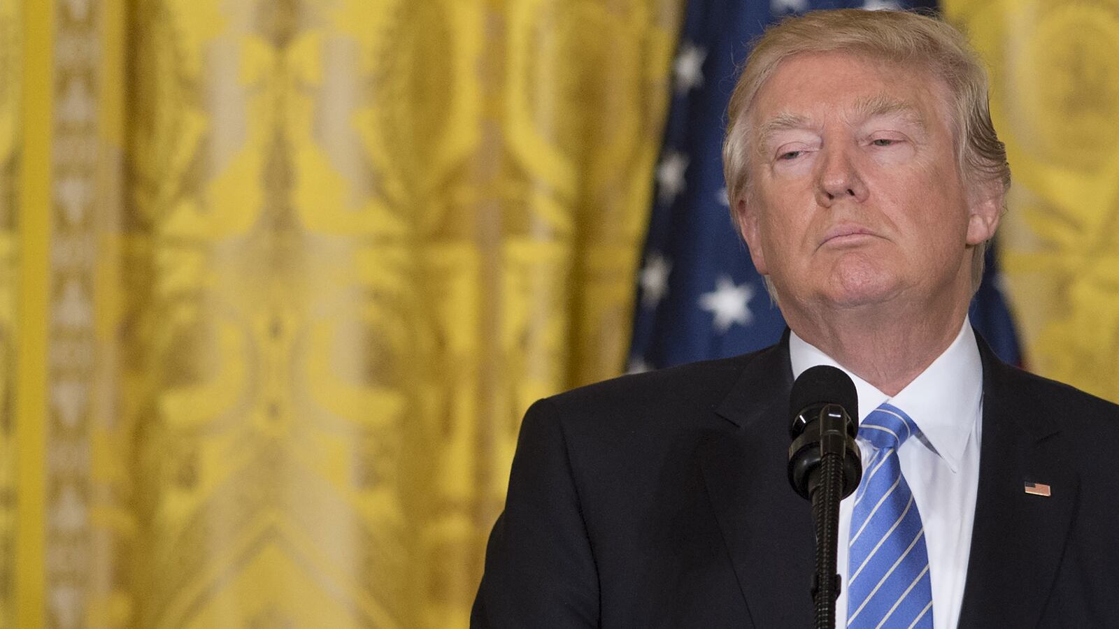 articles/2017/03/09/ethics-watchdog-to-white-house-you-re-not-above-the-law/170309-trump-ethics-watchdog-tease_a0vsov