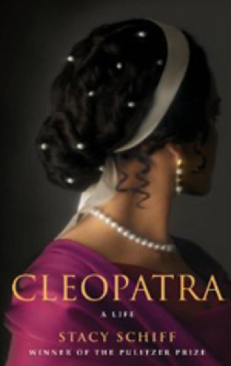 articles/2010/09/10/fall-books-preview-20-must-reads/fall-books---cleopatra_yljl3f