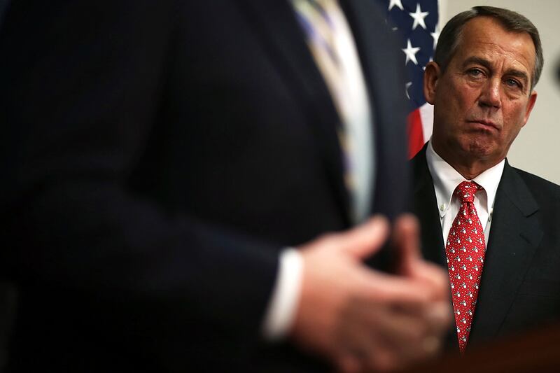 articles/2012/12/19/fiscal-cliff-overshadowed-by-newtown-tragedy/fiscal-cliff-kurtz_utvxdw