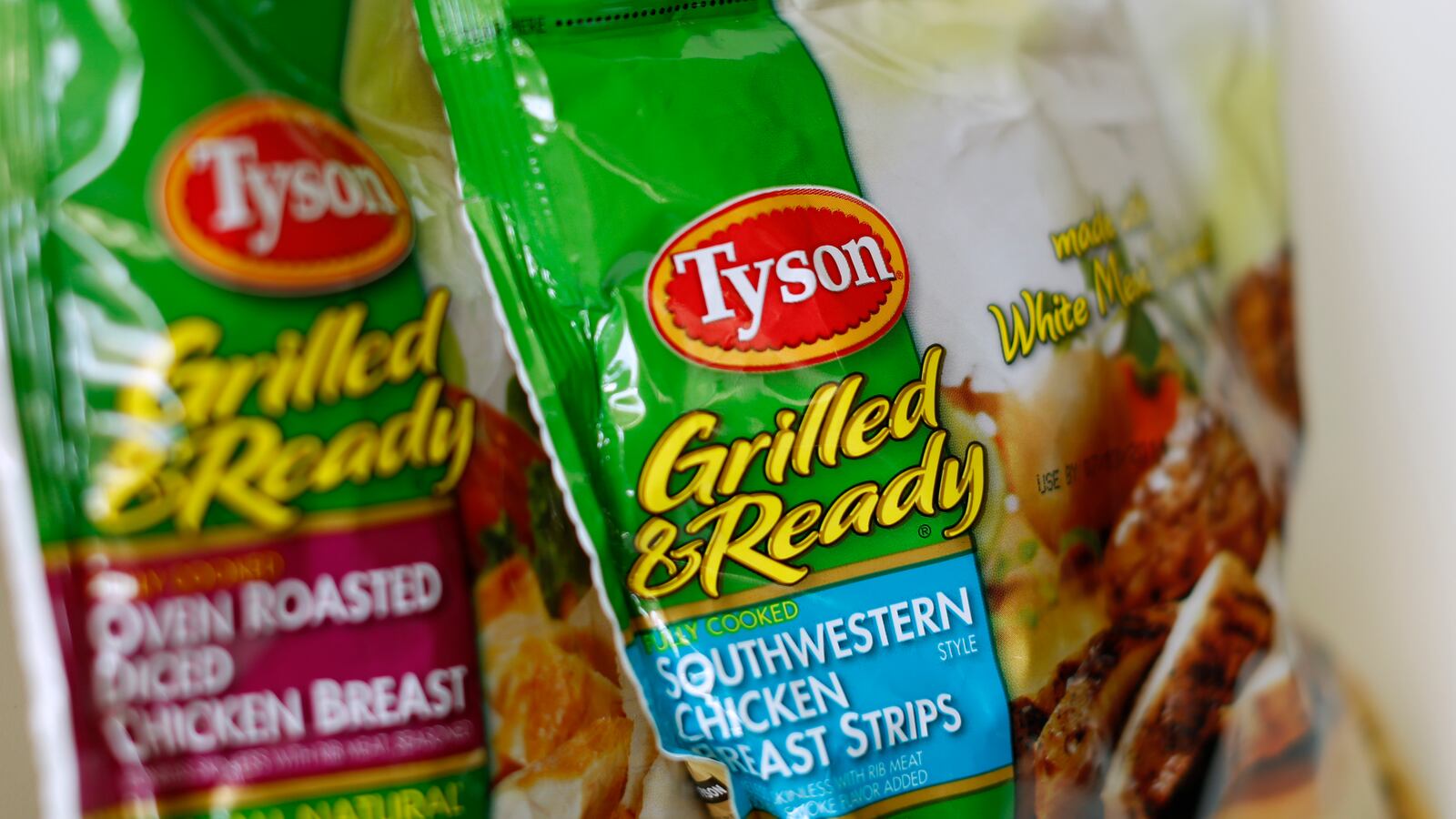 2014-05-29T120000Z_1016247285_TM3EA5T16G601_RTRMADP_3_HILLSHIRE-BRANDS-OFFER_cvkfip