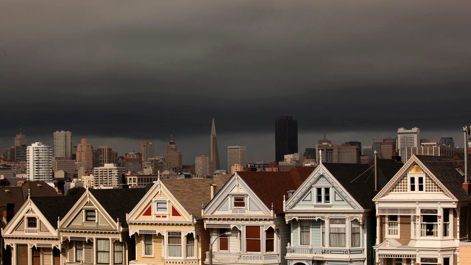 cheats/2014/02/07/pineapple-express-to-save-norcal/140207-san-fran-rain-cheat_xek8yo