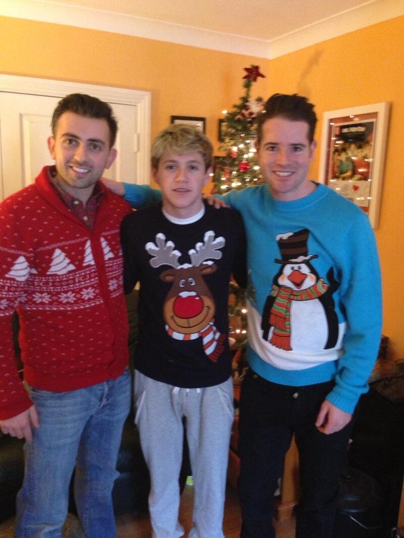 galleries/2012/12/27/president-obama-mariah-carey-more-celebrity-christmas-twitter-pictures/holiday-twitpics-01-Niall-Horan_so5pzq