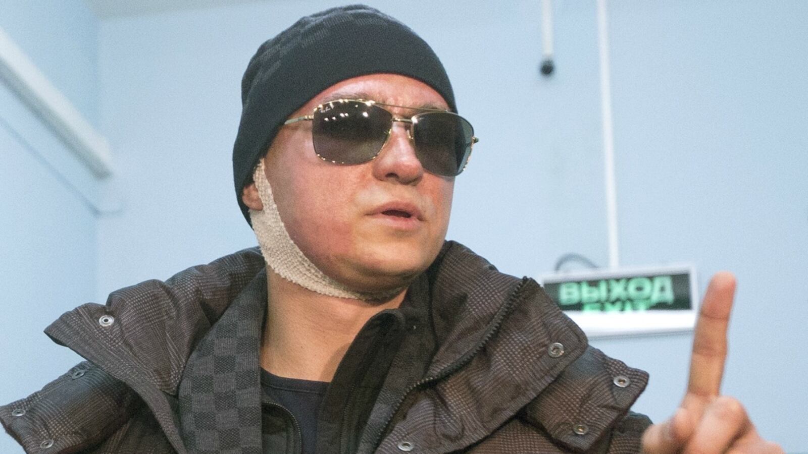 cheats/2013/03/06/bolshoi-ballet-attackers-confess/bolshoi-confession-cheat_oupyzq