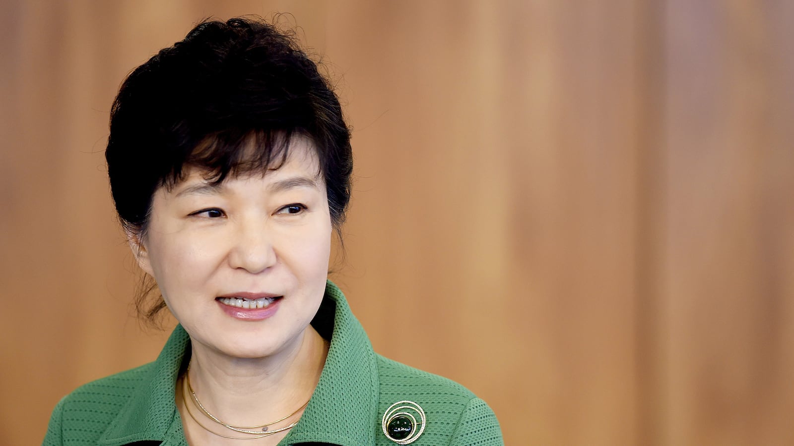 articles/2015/06/04/two-koreas-unite-for-archaelogy-then-stop/150604-keleman-korea-tease_c5cna2