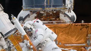 cheats/2009/05/16/hubble-repair-a-success/hubble_lrelku