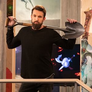 200206-schager-mythic-quest-tease_fqkkgs