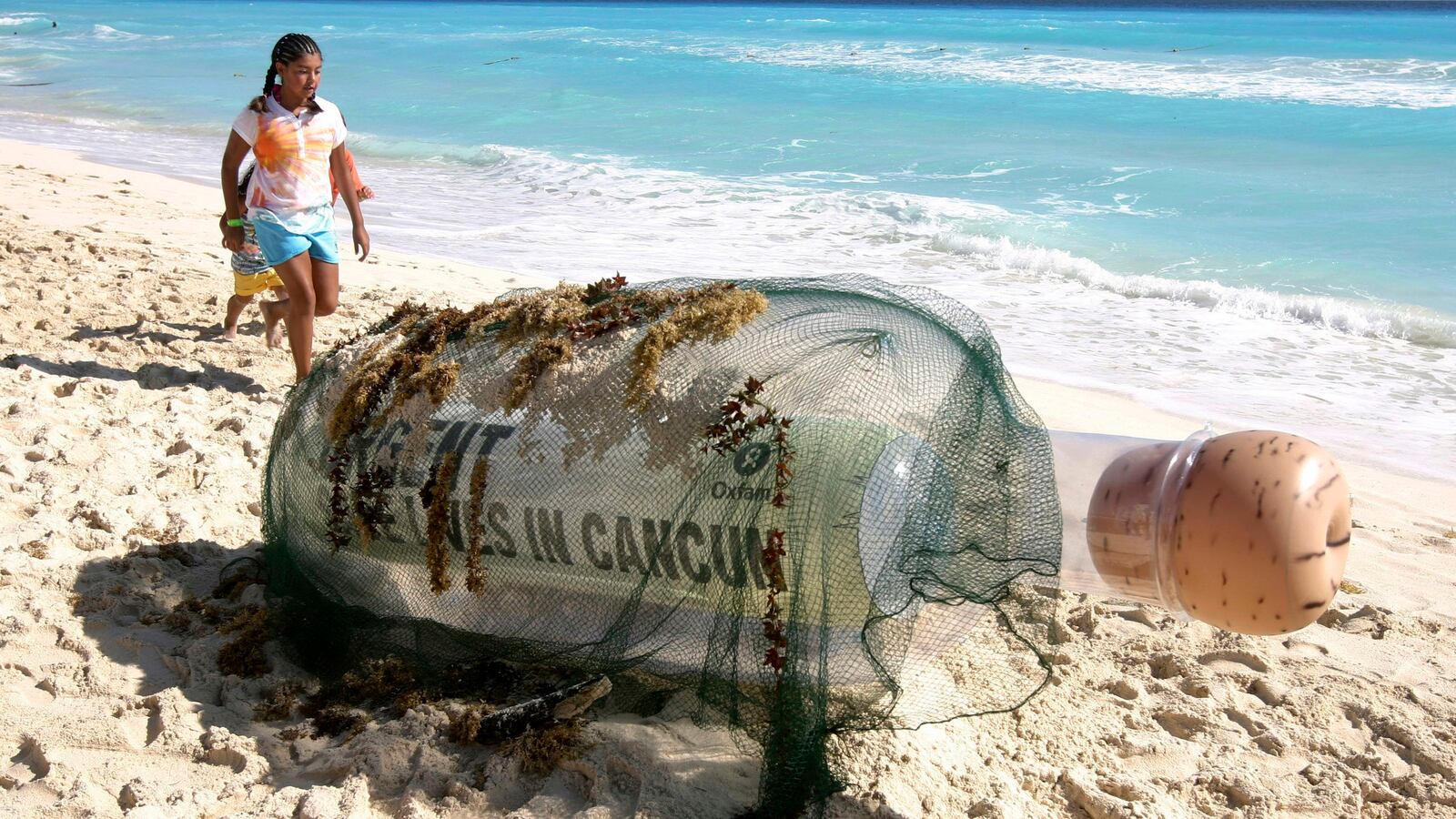 cheats/2015/08/23/world-s-oldest-message-in-a-bottle-found/150823-bottle-cheat_o05cts