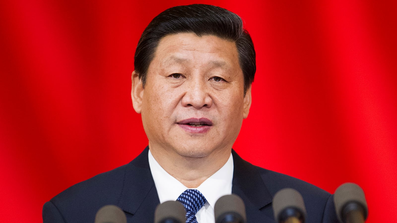 articles/2012/12/05/china-an-extreme-communist-makeover/ross-communist-makeover-tease_oo9sxk