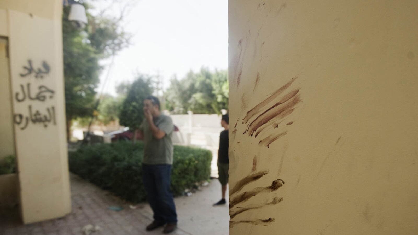 articles/2012/09/14/tahrir-square-s-original-activists-wonder-if-arab-spring-over-as-protests-change/arab-spring-sad-end-giglio_fhswzz