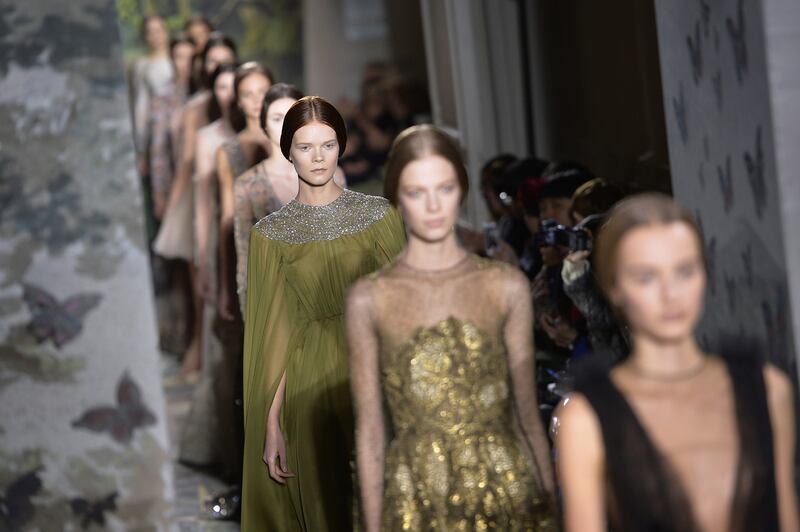 galleries/2014/01/22/from-chanel-to-atelier-versace-the-best-of-paris-couture/140122-paris-couture-4_bzqh2r