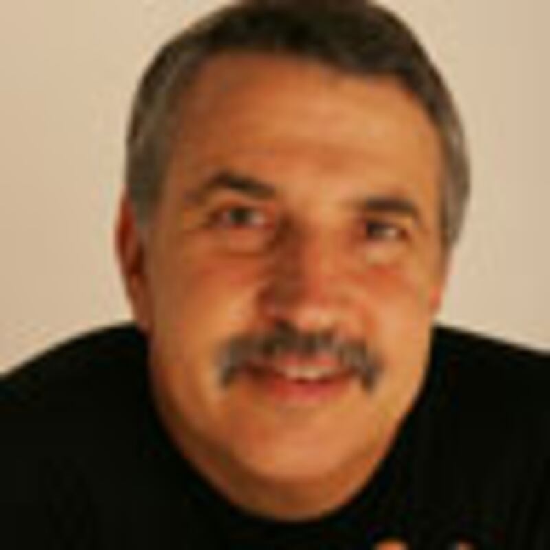 articles/2010/03/08/women-in-the-world-speakers/author-photo---thomas-friedman_sf64qo