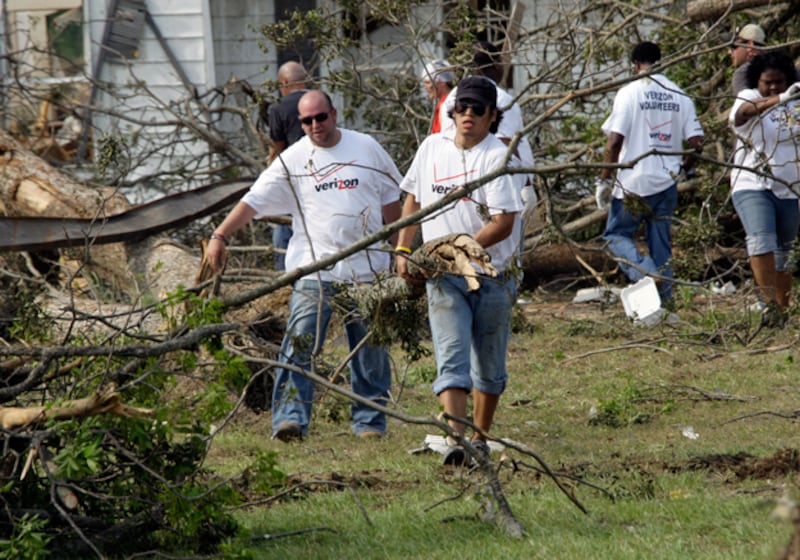 galleries/2011/05/23/tornado-states/tornado-states---mississippi_zzpw7n
