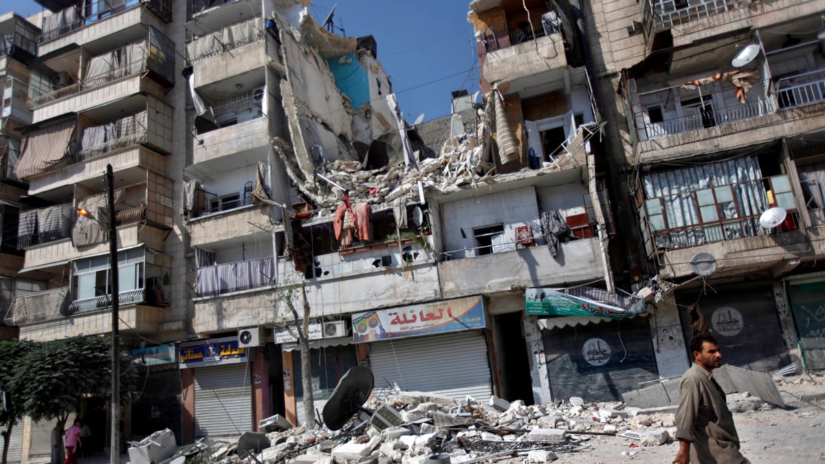 articles/2012/09/11/syria-would-a-no-fly-zone-help-the-rebels-oust-assad/syria-no-fly-help-barfi_x7mo7e